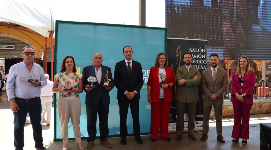 La empresa ‘Rivalcato’ gana el Concurso ‘Jamón de Oro’ de Jerez de los Caballeros